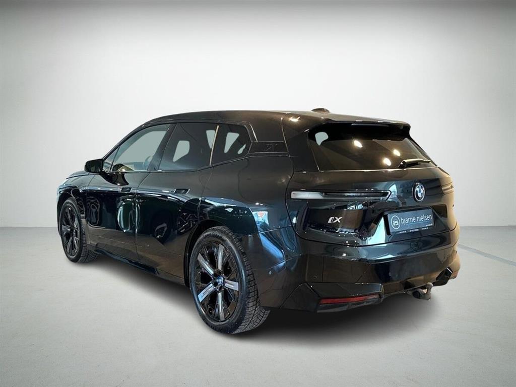 BMW iX Fully Charged billede 2