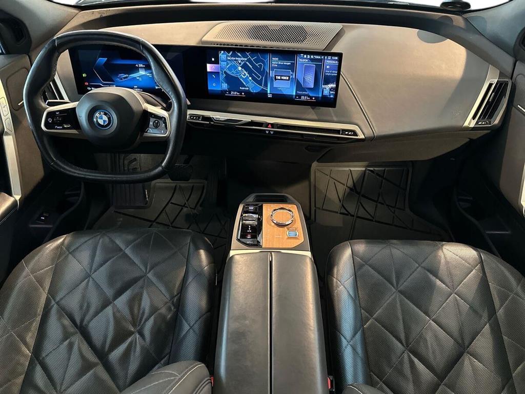 BMW iX Fully Charged billede 4