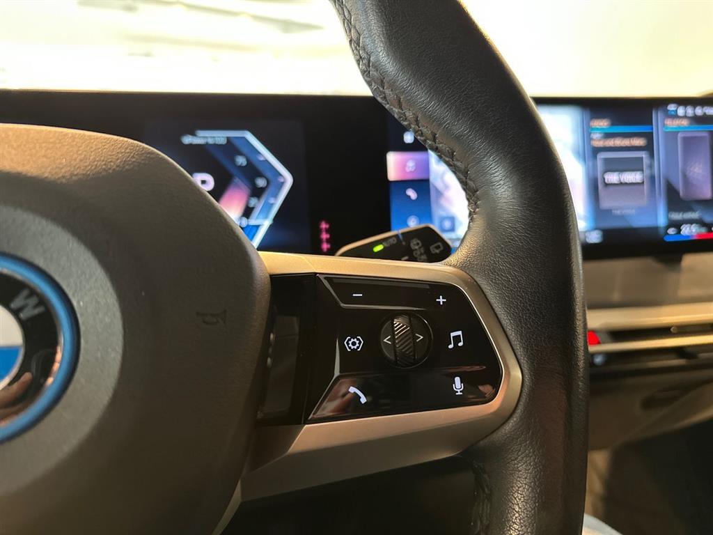 BMW iX Fully Charged billede 18