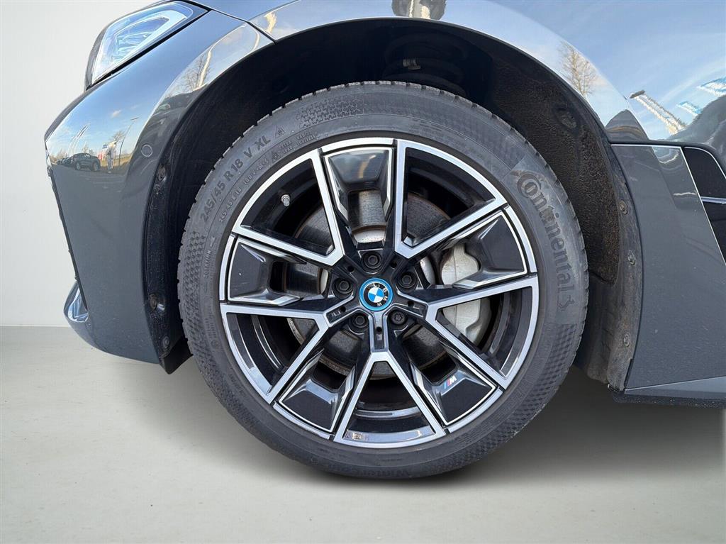 BMW i4 M-Sport billede 8