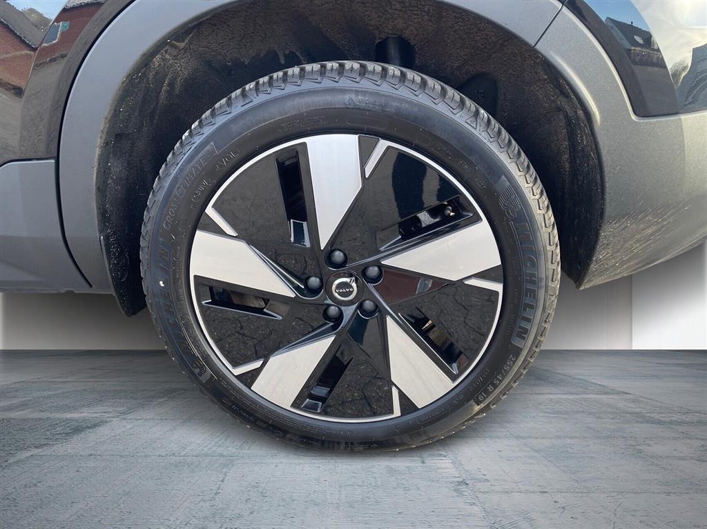 Volvo XC40 Plus billede 9