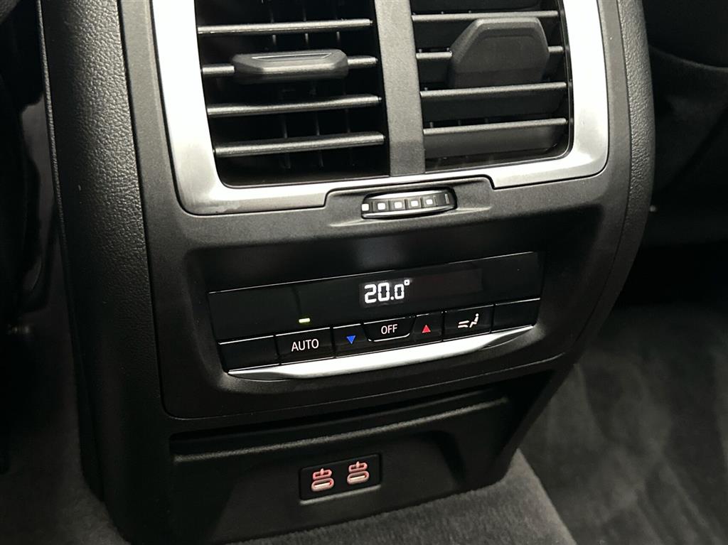 BMW iX3 M-Sport Charged Plus billede 19