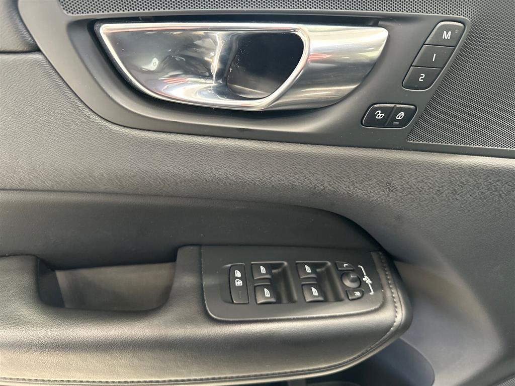 Volvo XC60 Plus billede 17