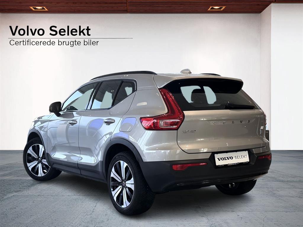 Volvo XC40 Plus billede 2