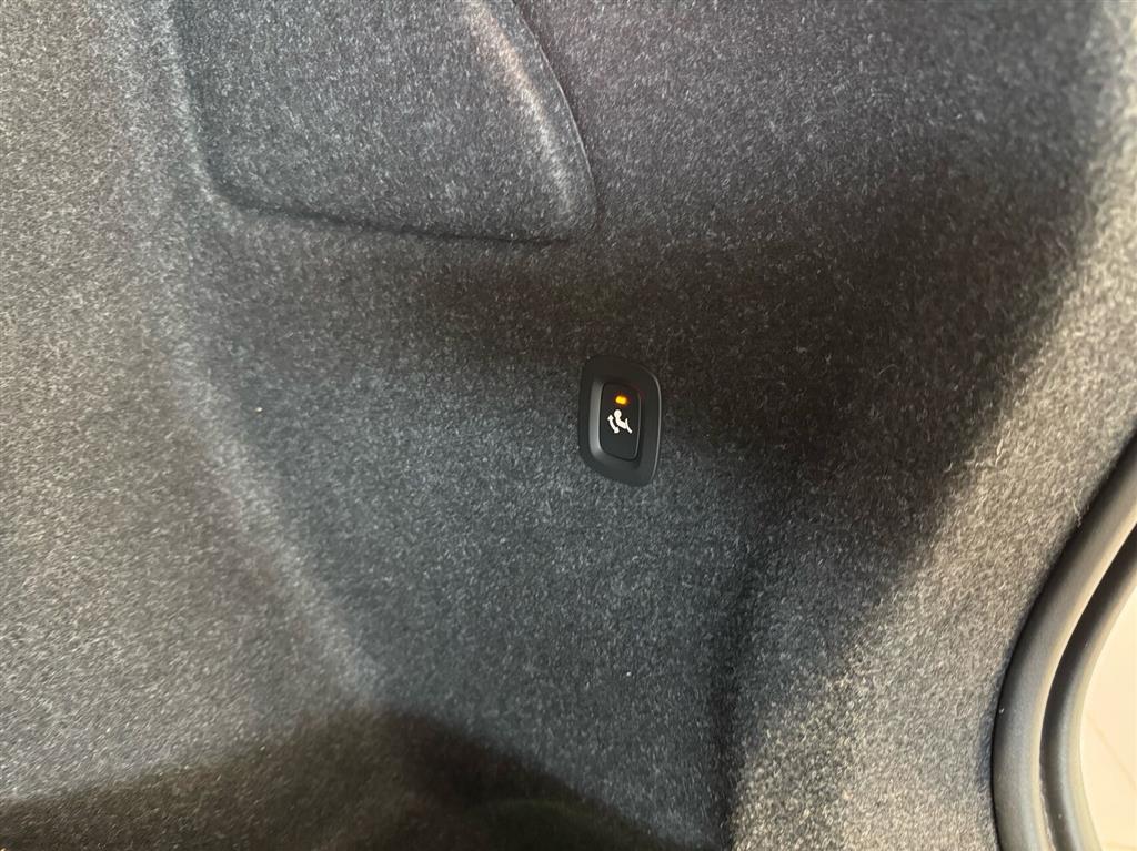 Volvo XC40 Plus billede 12