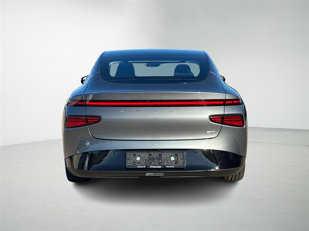 Xpeng P7 Long Range billede 7