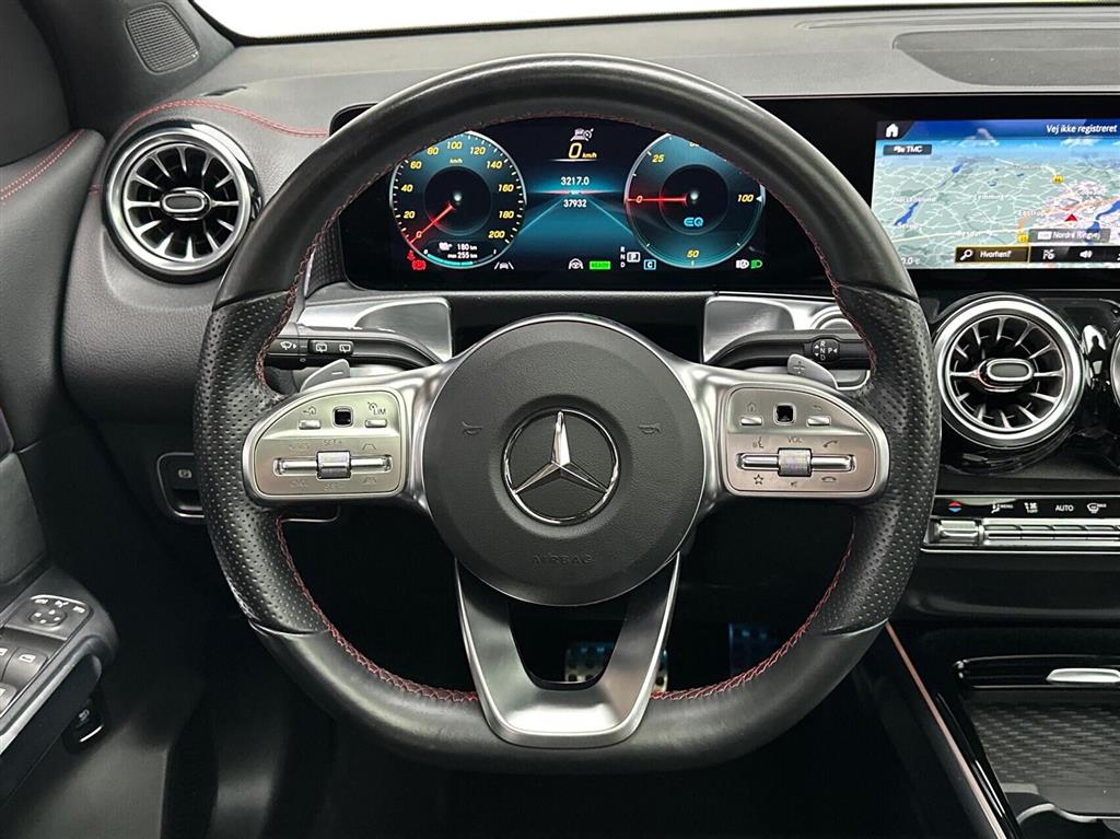 Mercedes-Benz EQB 300 AMG Line billede 10