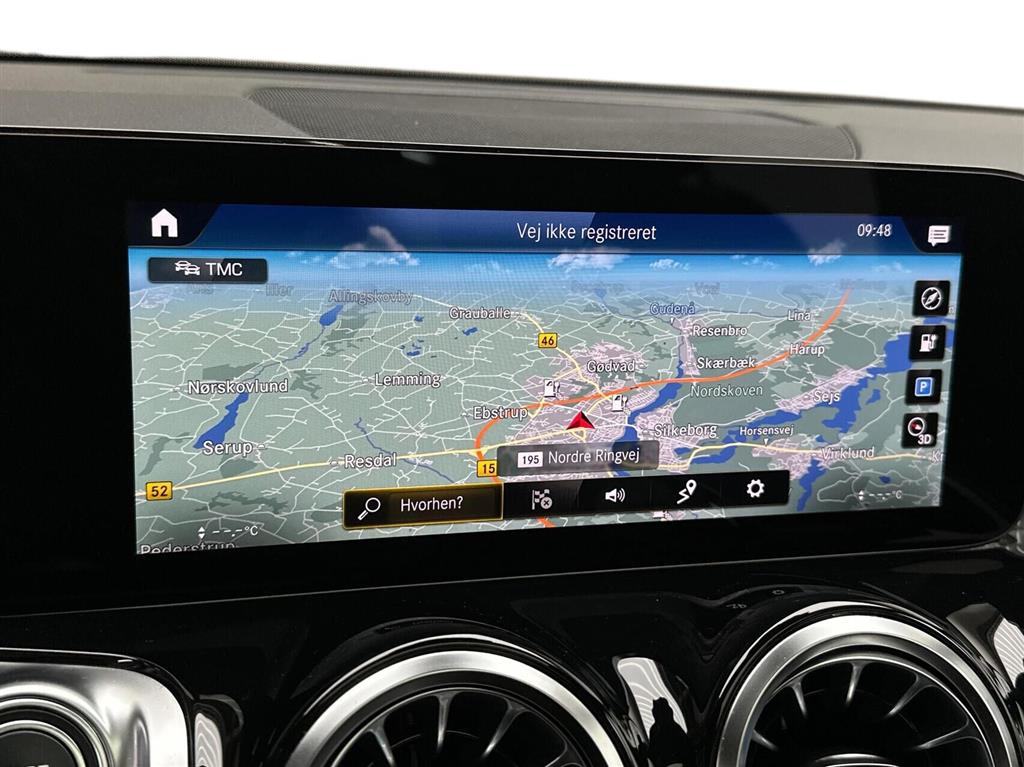 Mercedes-Benz EQB 300 AMG Line billede 12