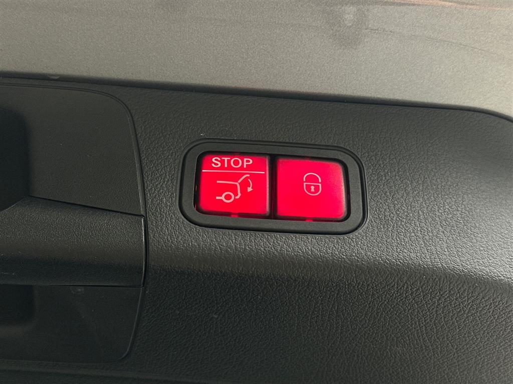 Mercedes-Benz EQB 300 AMG Line billede 20