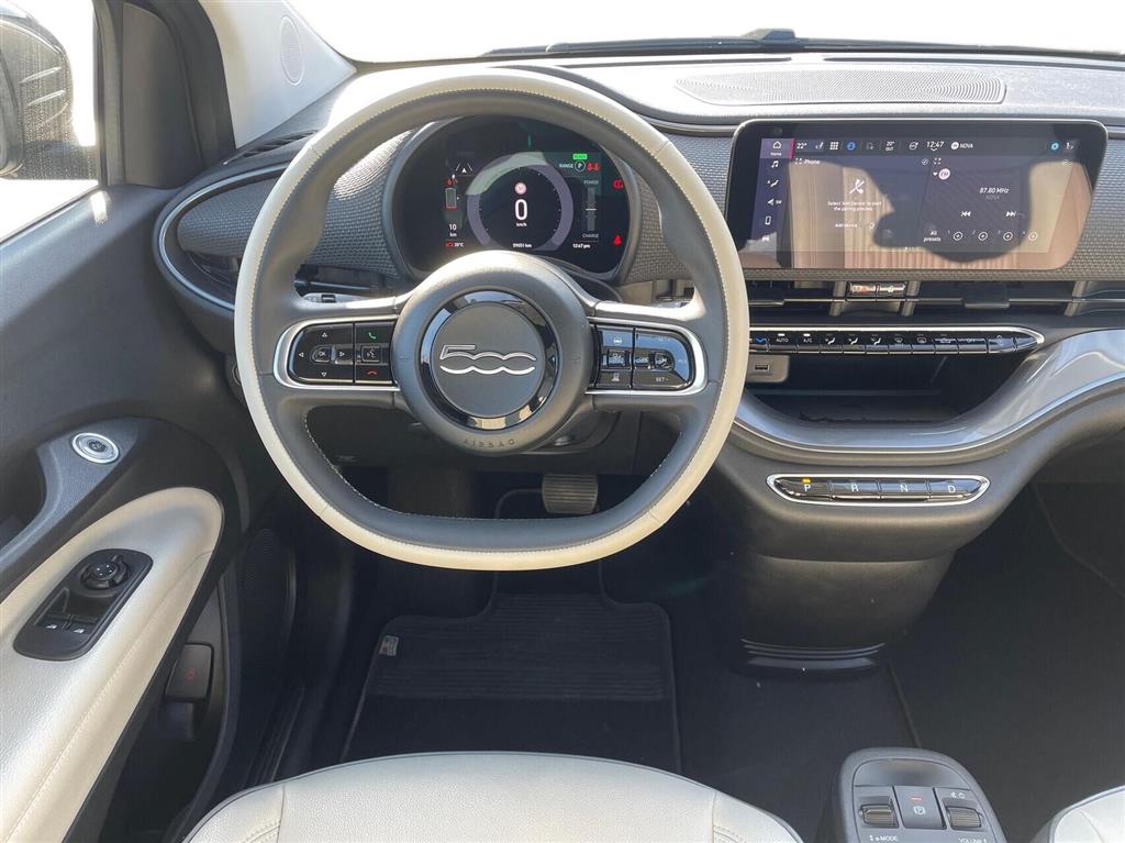 Fiat 500e La Prima billede 9