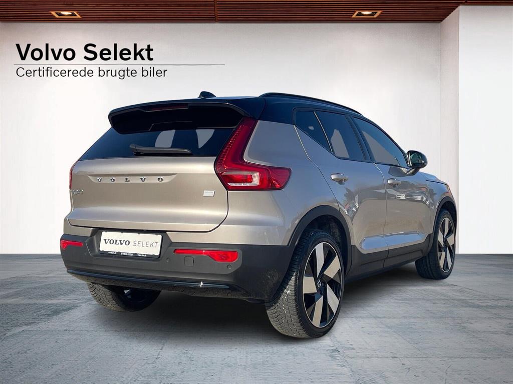 Volvo XC40 Plus billede 2