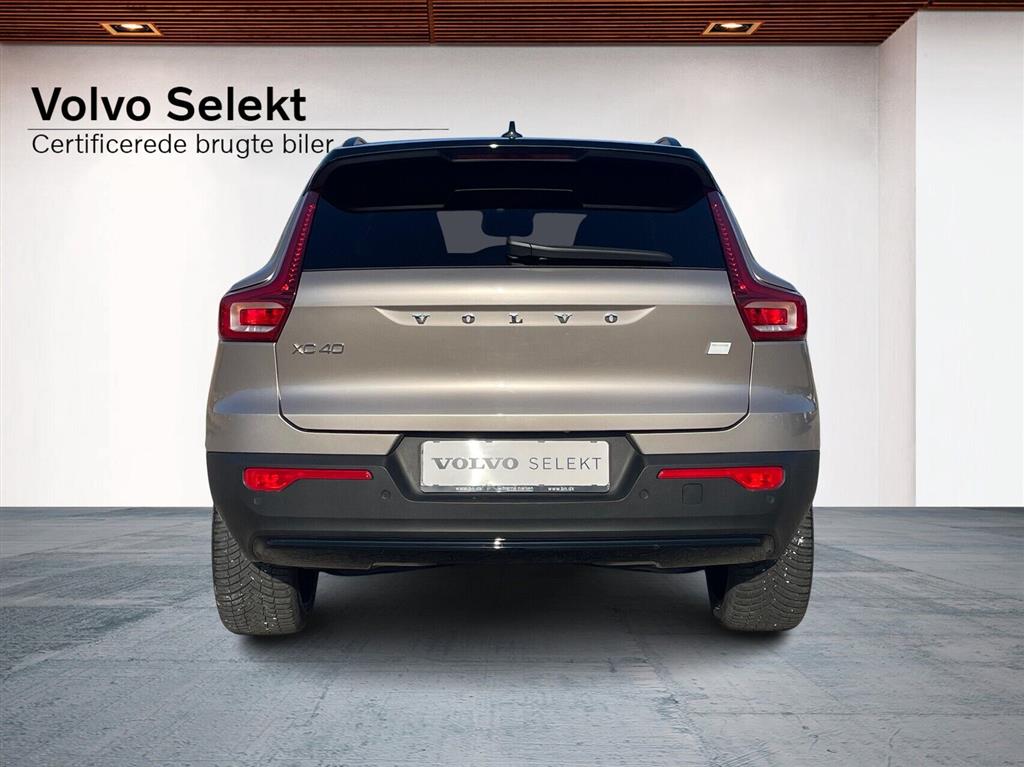Volvo XC40 Plus billede 8