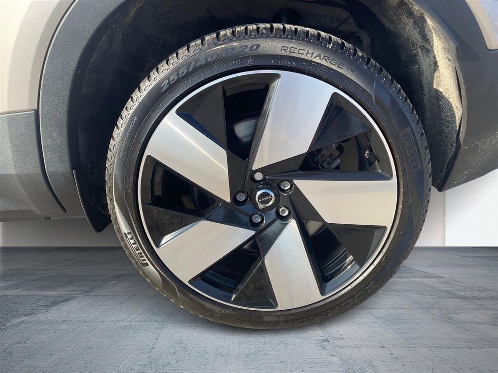 Volvo XC40 Plus billede 9