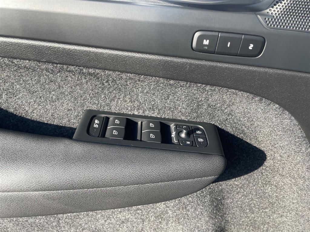 Volvo XC40 Plus billede 17