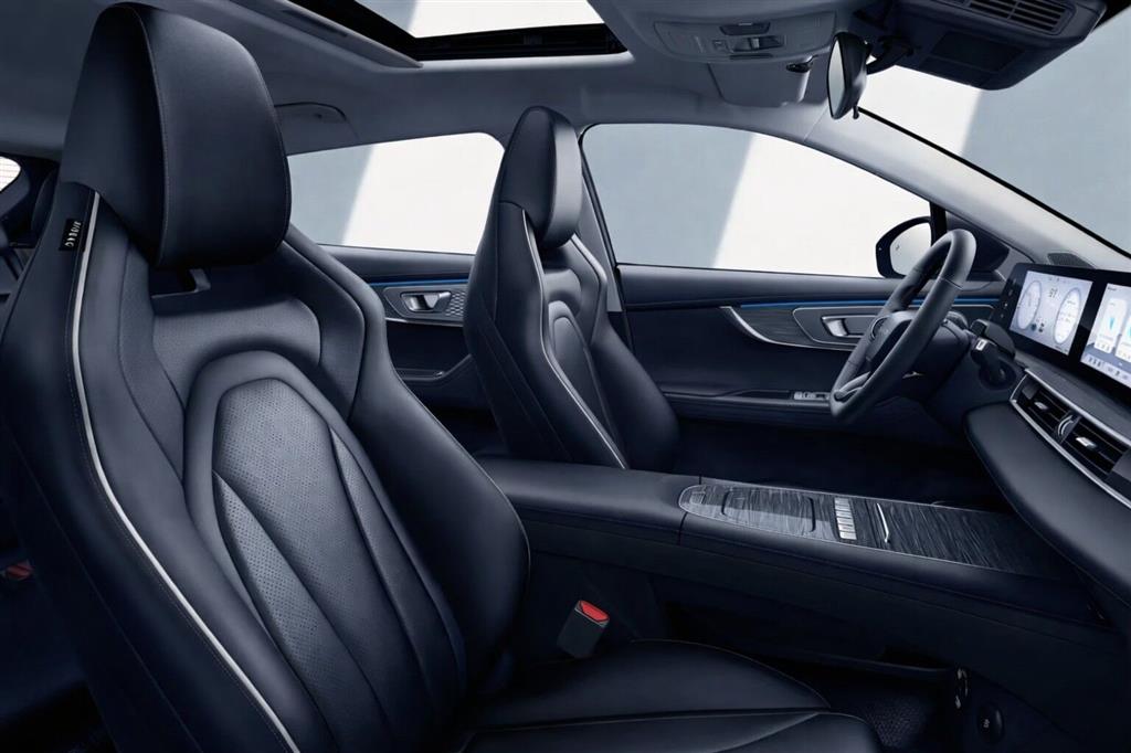 Omoda 5 Premium + billede 2