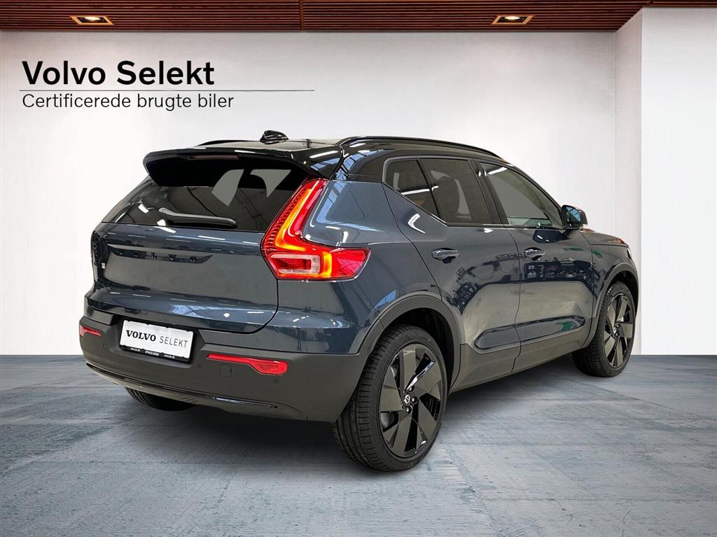 Volvo EX40 Black Edition Excess billede 2