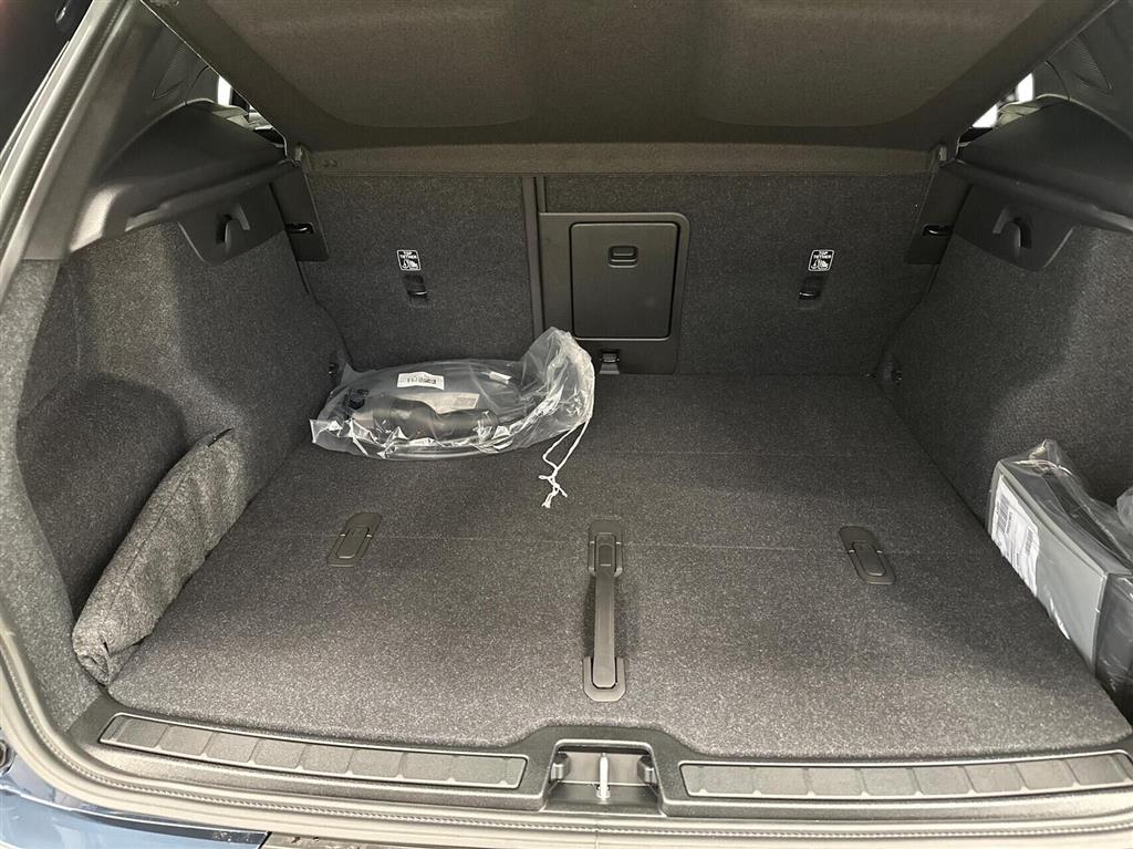 Volvo EX40 Black Edition Excess billede 14