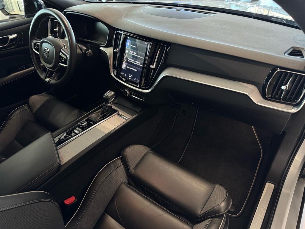 Volvo V60 R-design billede 11