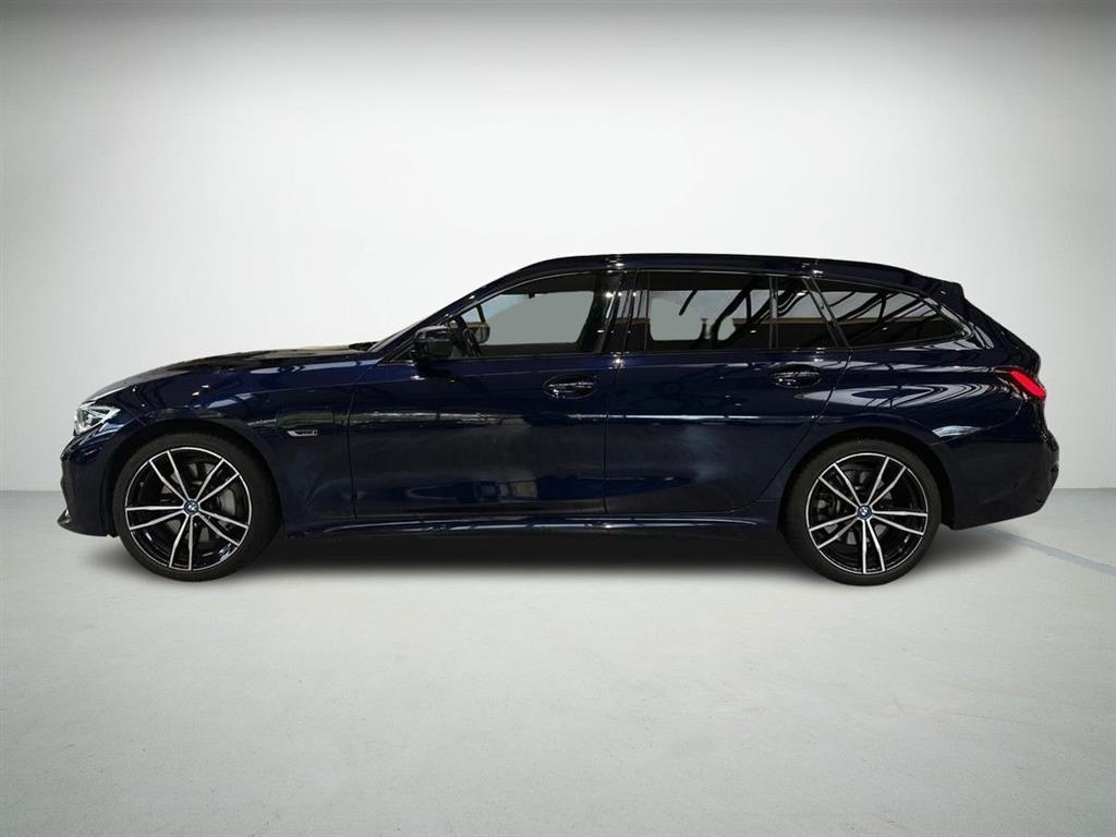 BMW 330e M-Sport billede 4