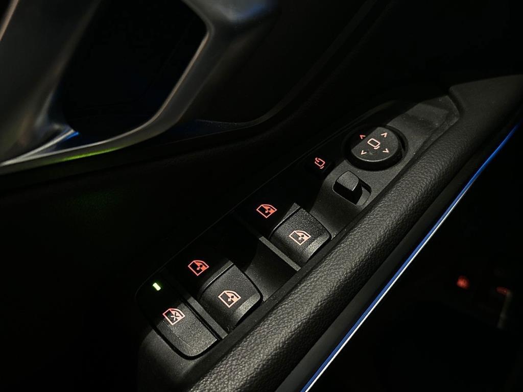 BMW 330e M-Sport billede 18