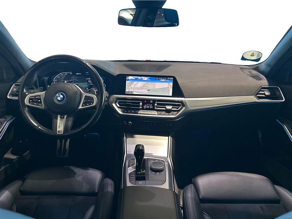 BMW 330e M-Sport billede 8