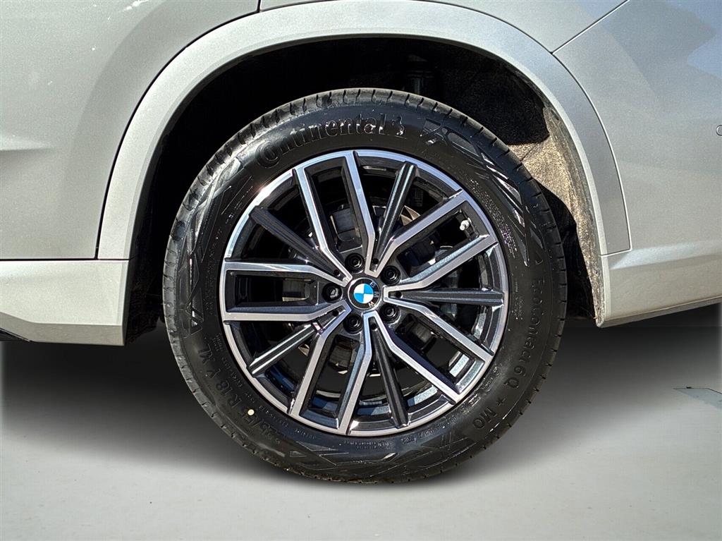 BMW iX1 M-Sport billede 10