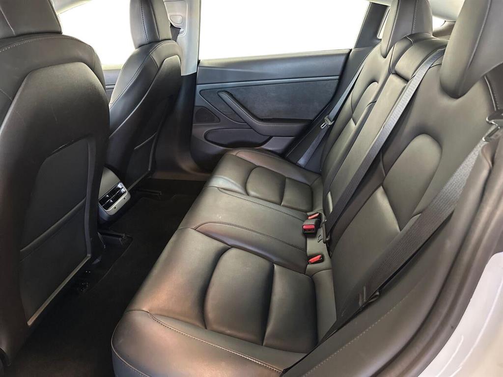 Tesla Model 3 Long Range billede 12