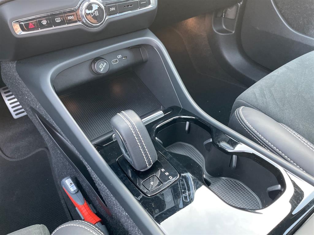 Volvo XC40 R-design billede 15