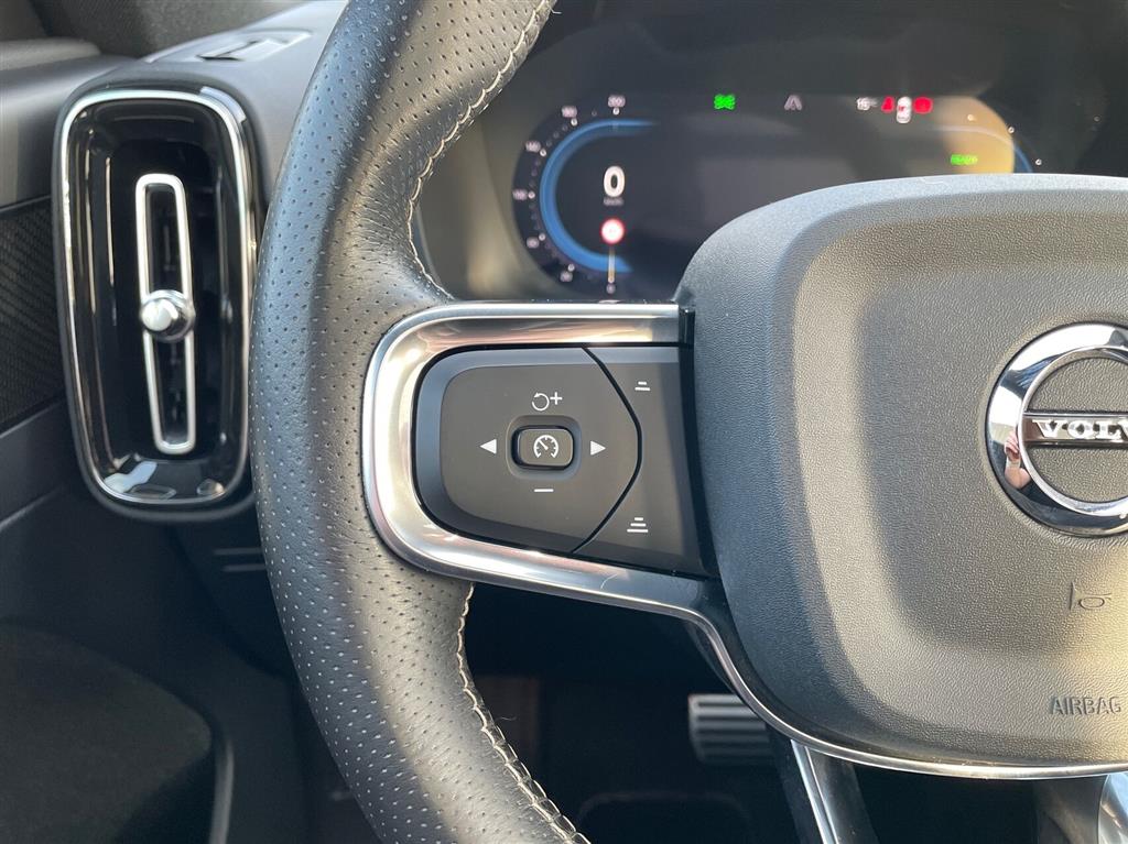 Volvo XC40 R-design billede 17