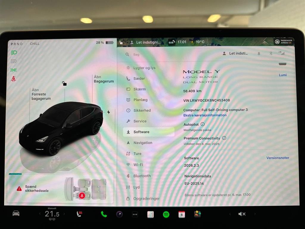 Tesla Model Y Long Range billede 16