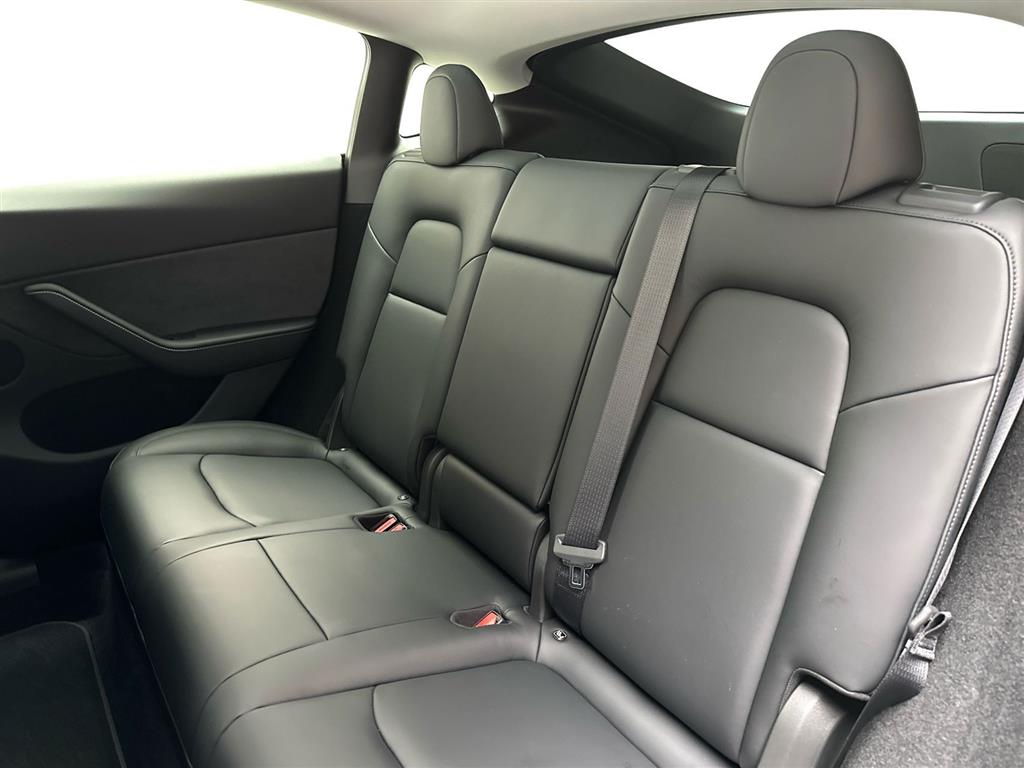 Tesla Model Y Long Range billede 12