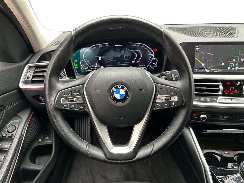 BMW 330e Sport Line billede 9