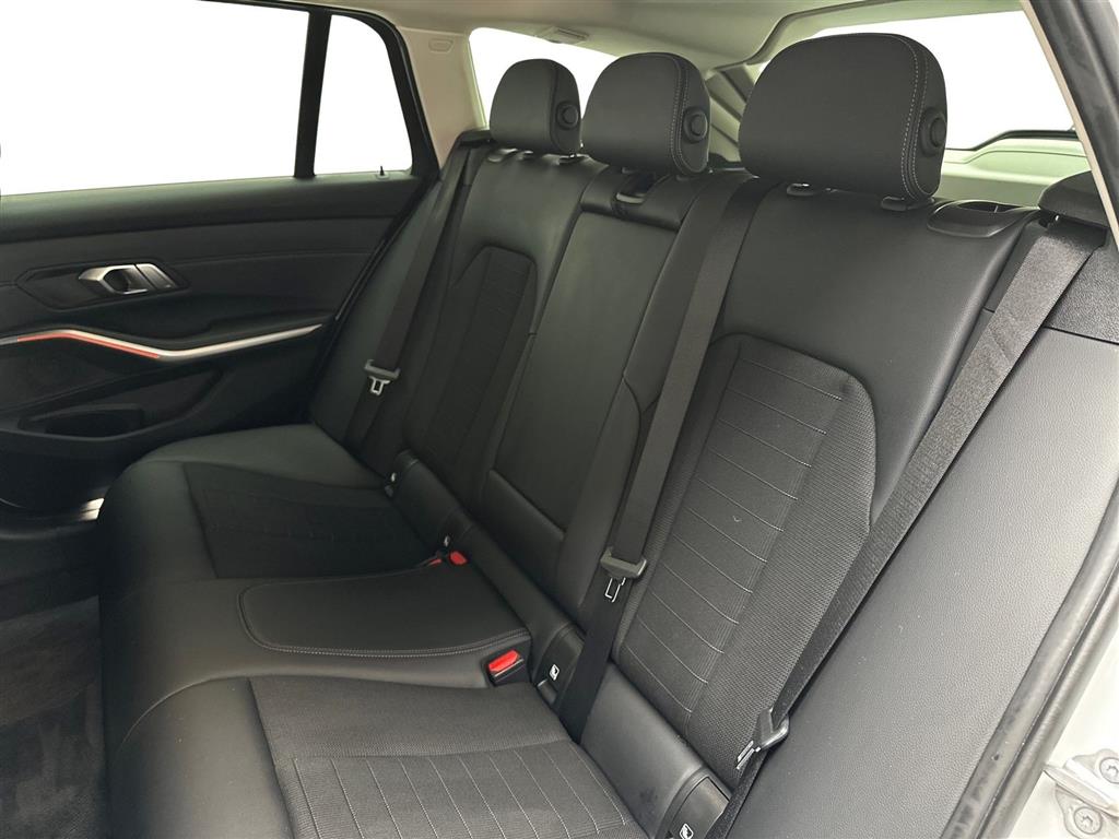 BMW 330e Sport Line billede 12