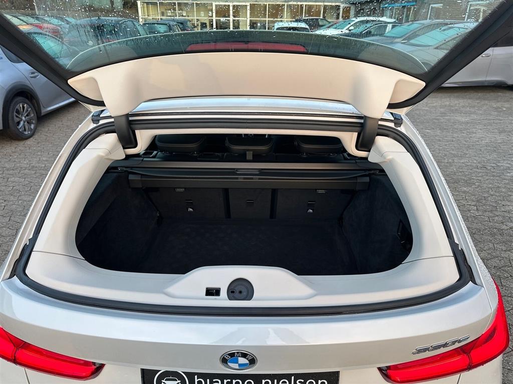 BMW 330e Sport Line billede 20