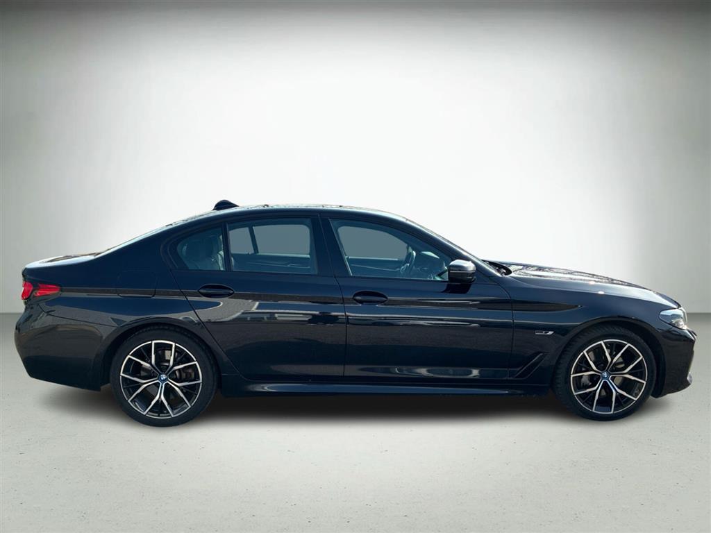 BMW 545e M-Sport billede 8