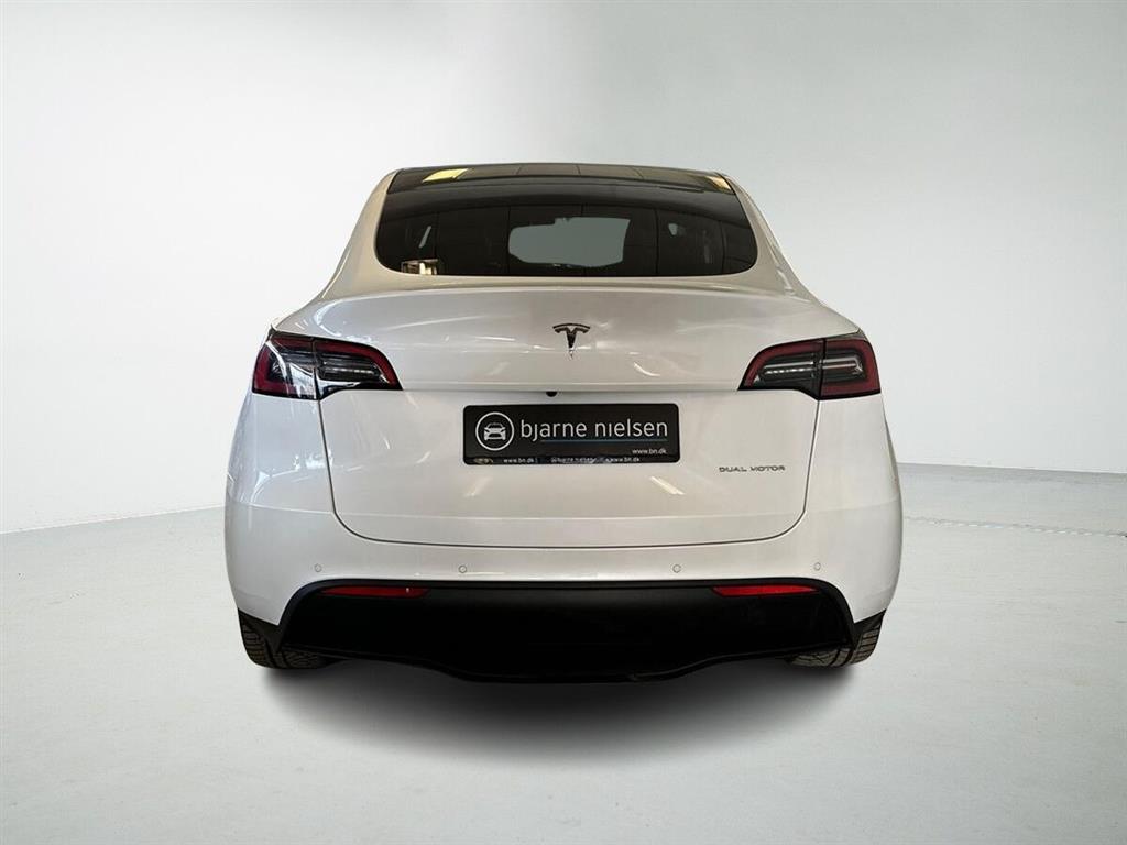Tesla Model Y Long Range billede 7