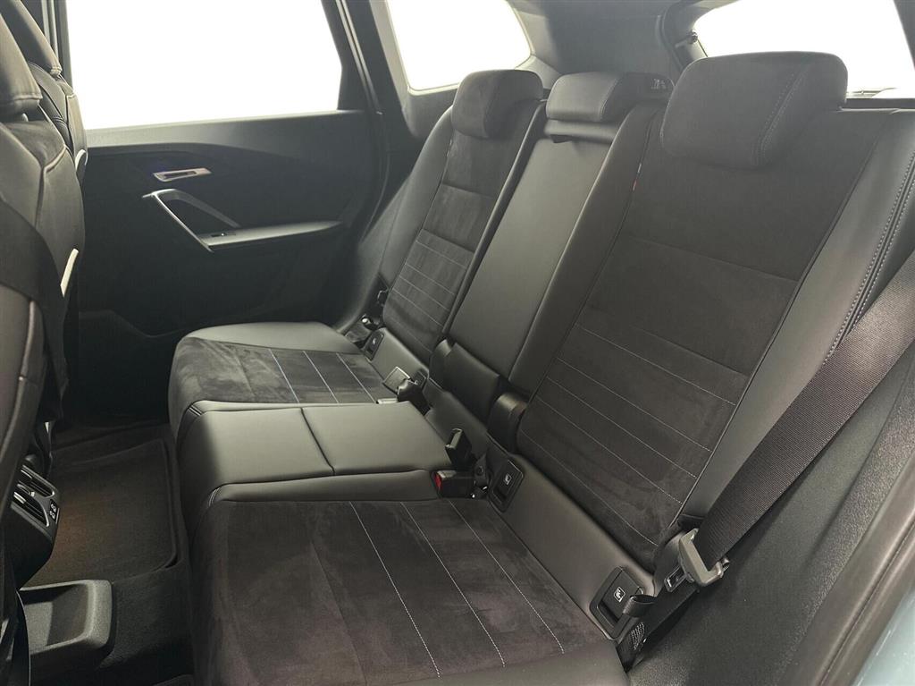 BMW iX1 M-Sport billede 13