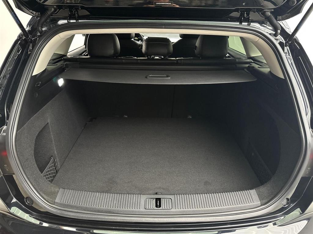 MG MG5 Electric Standard Range Luxury billede 14