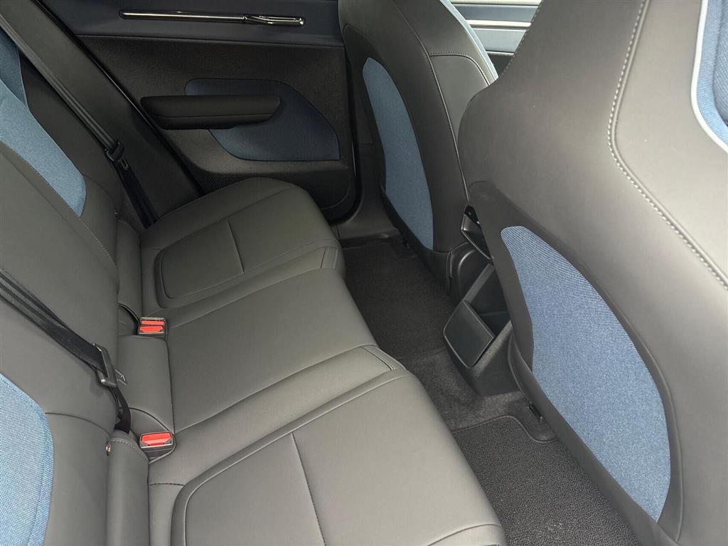 Volvo EX30 Plus billede 12
