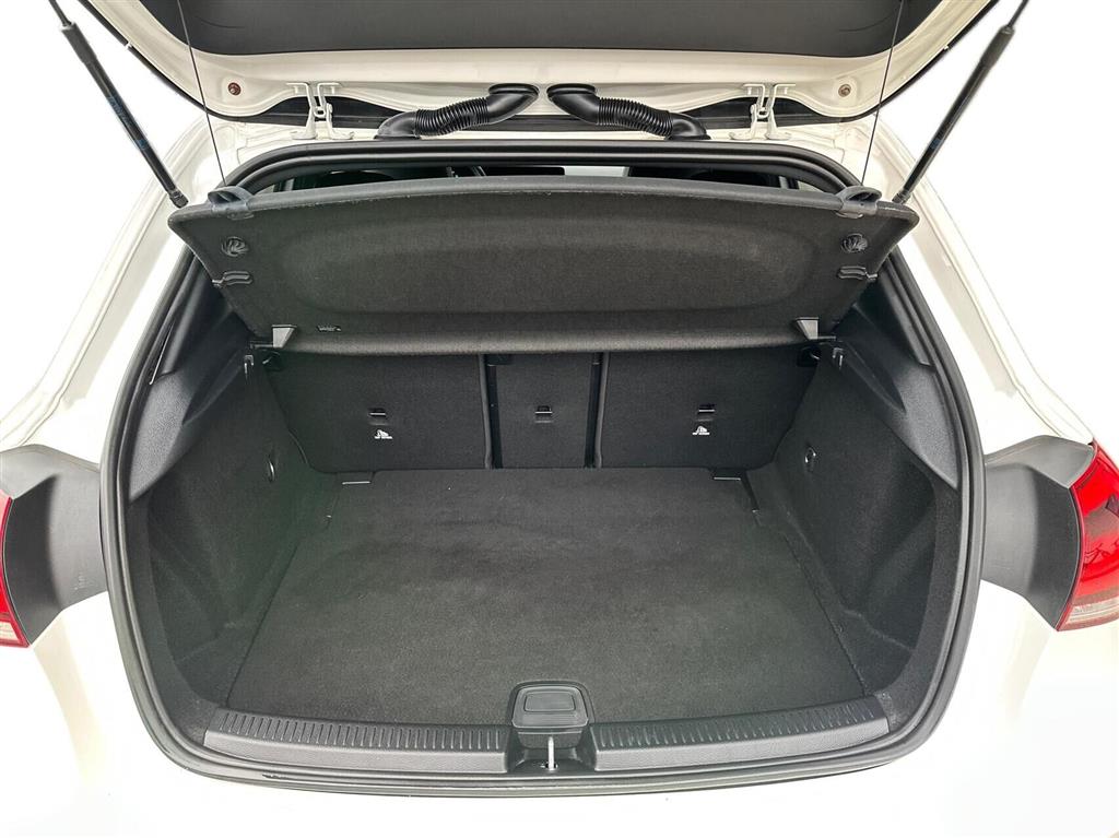 Mercedes-Benz A200 AMG Line billede 13