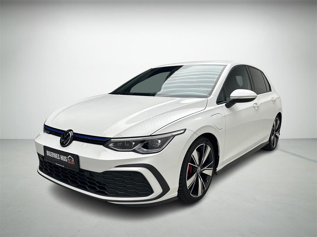 VW Golf GTE