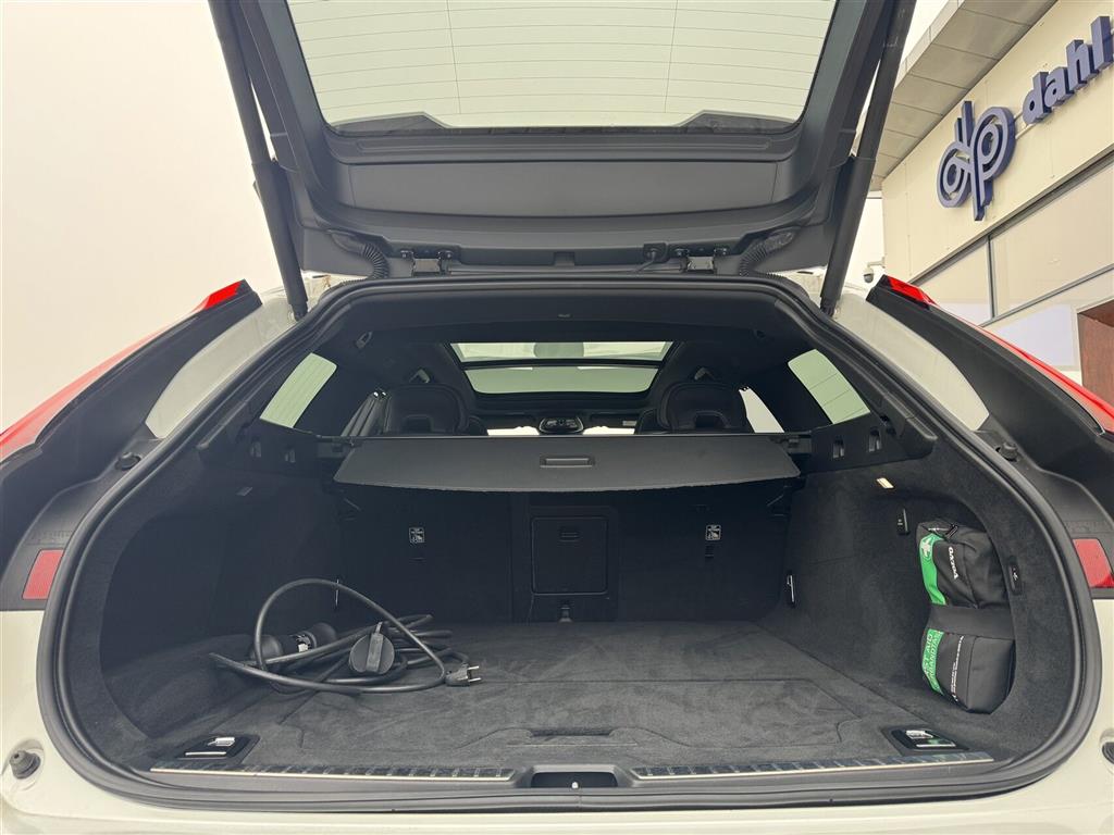 Volvo V90 R-design billede 18