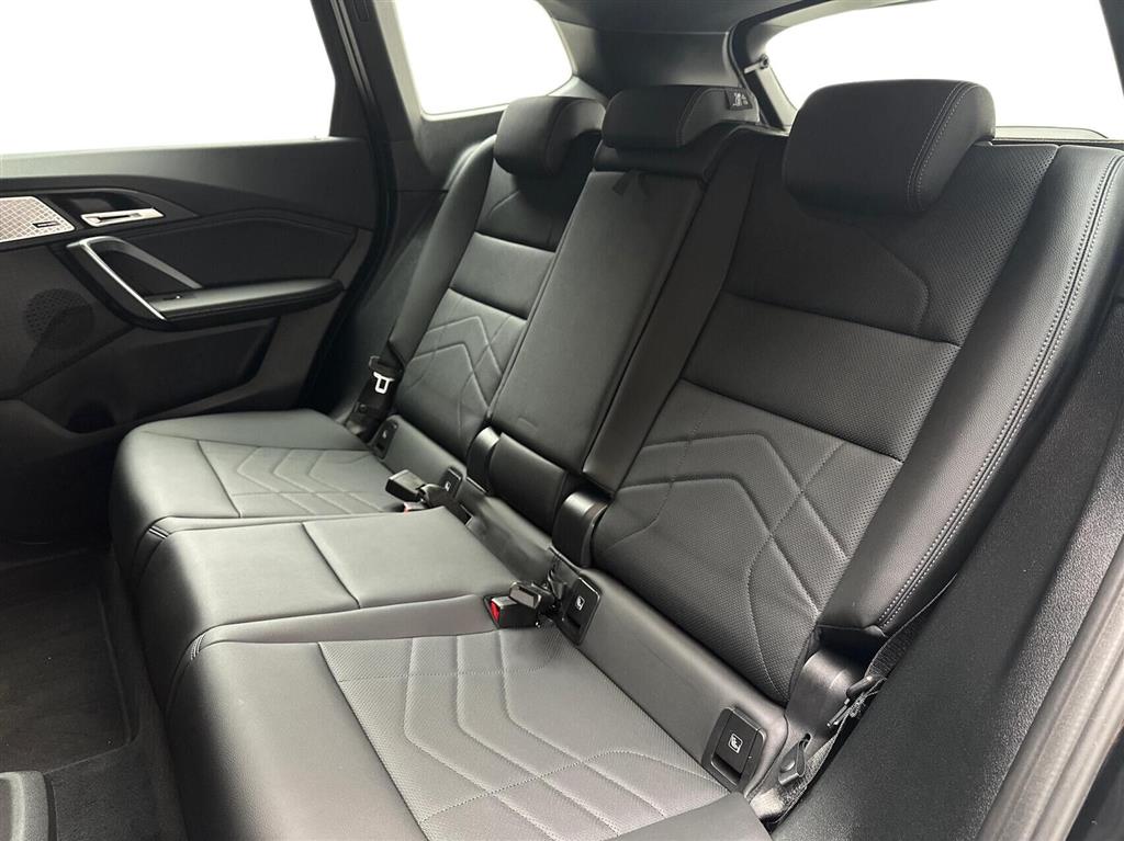 BMW iX1 Fully Charged billede 13