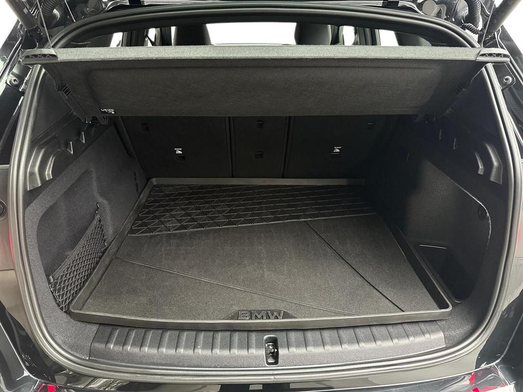 BMW iX1 Fully Charged billede 14