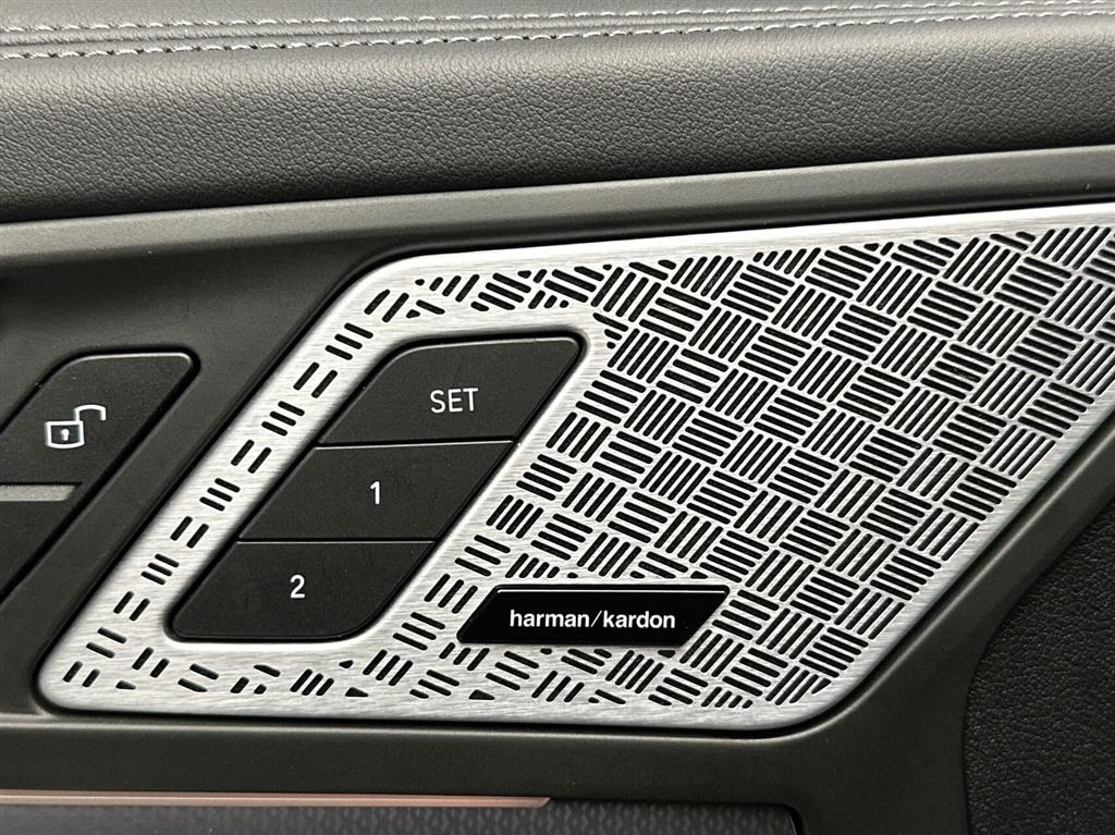 BMW iX1 Fully Charged billede 20