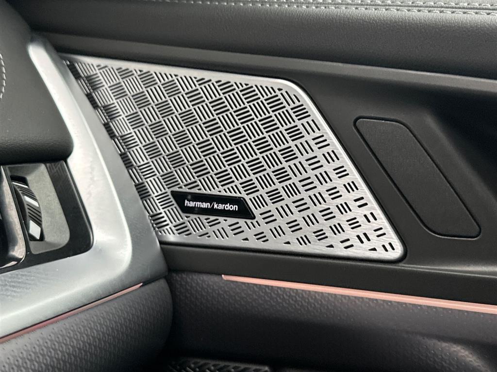 BMW iX1 Fully Charged billede 21