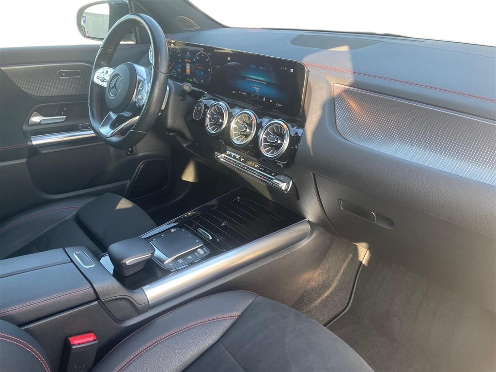 Mercedes-Benz EQA 250 AMG Line billede 10