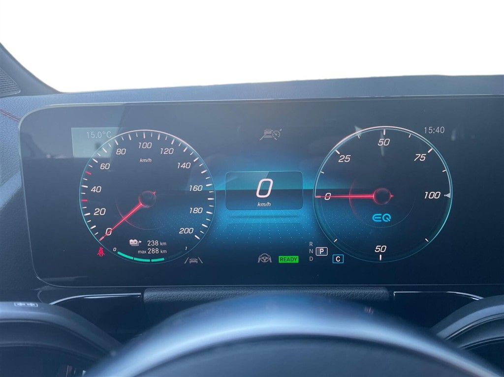 Mercedes-Benz EQA 250 AMG Line billede 14