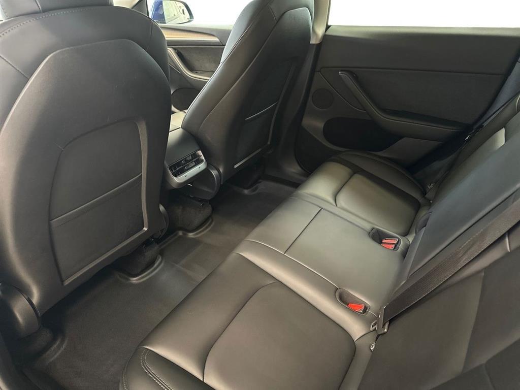 Tesla Model Y Long Range billede 12