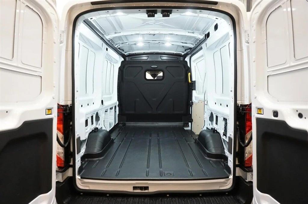 Ford E-Transit Trend billede 6